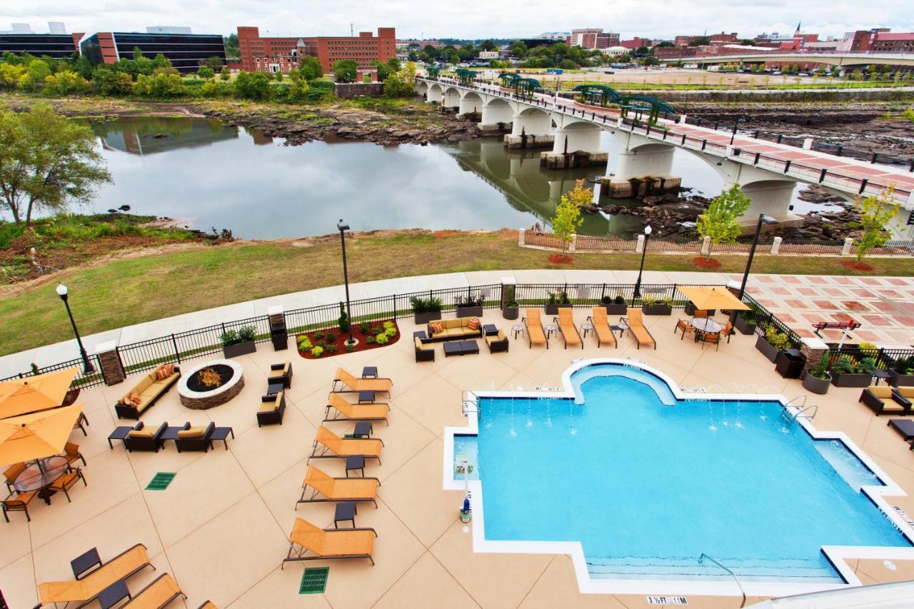 Courtyard By Marriott Columbus Phenix City Εξωτερικό φωτογραφία