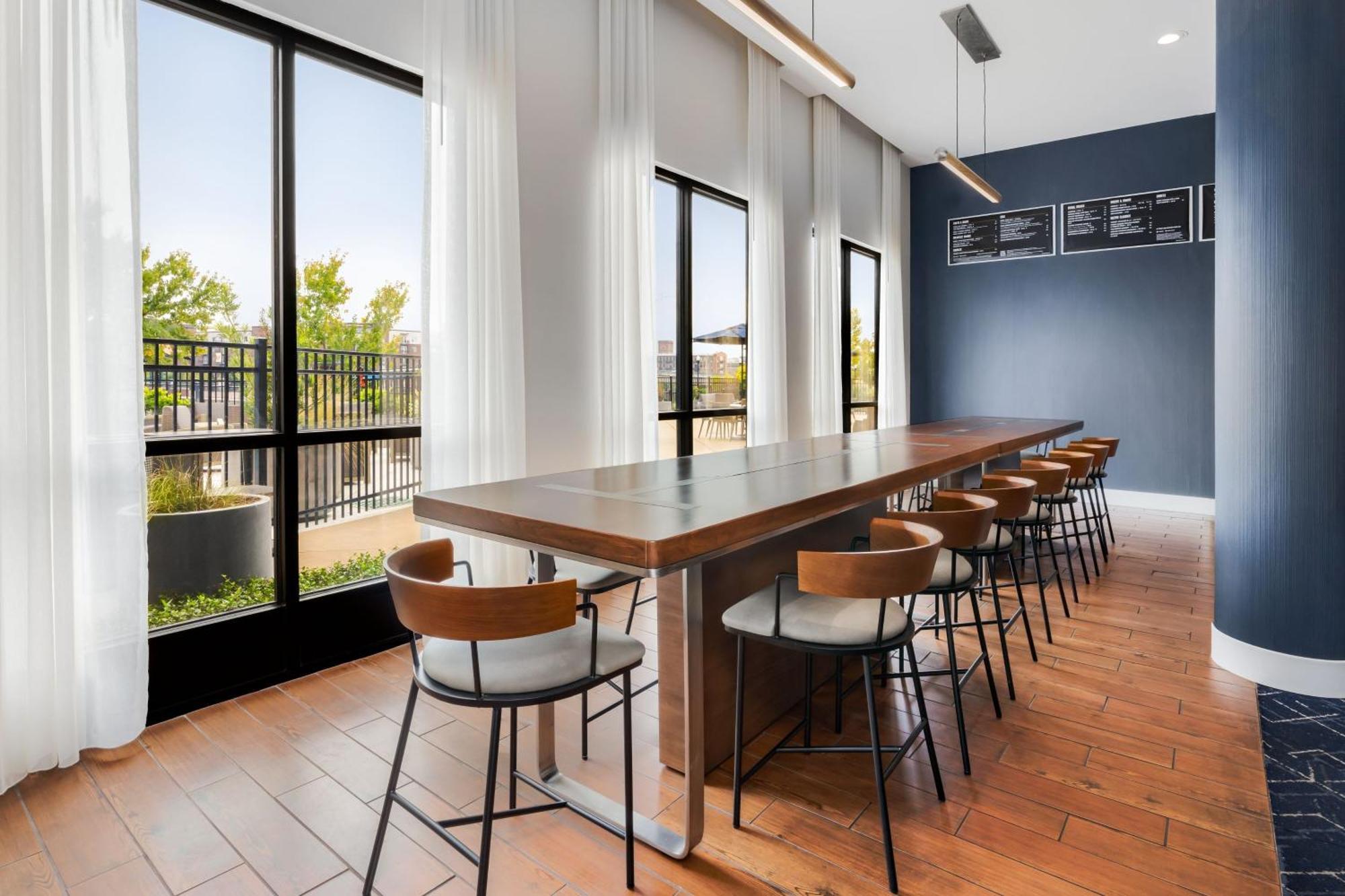 Courtyard By Marriott Columbus Phenix City Εξωτερικό φωτογραφία