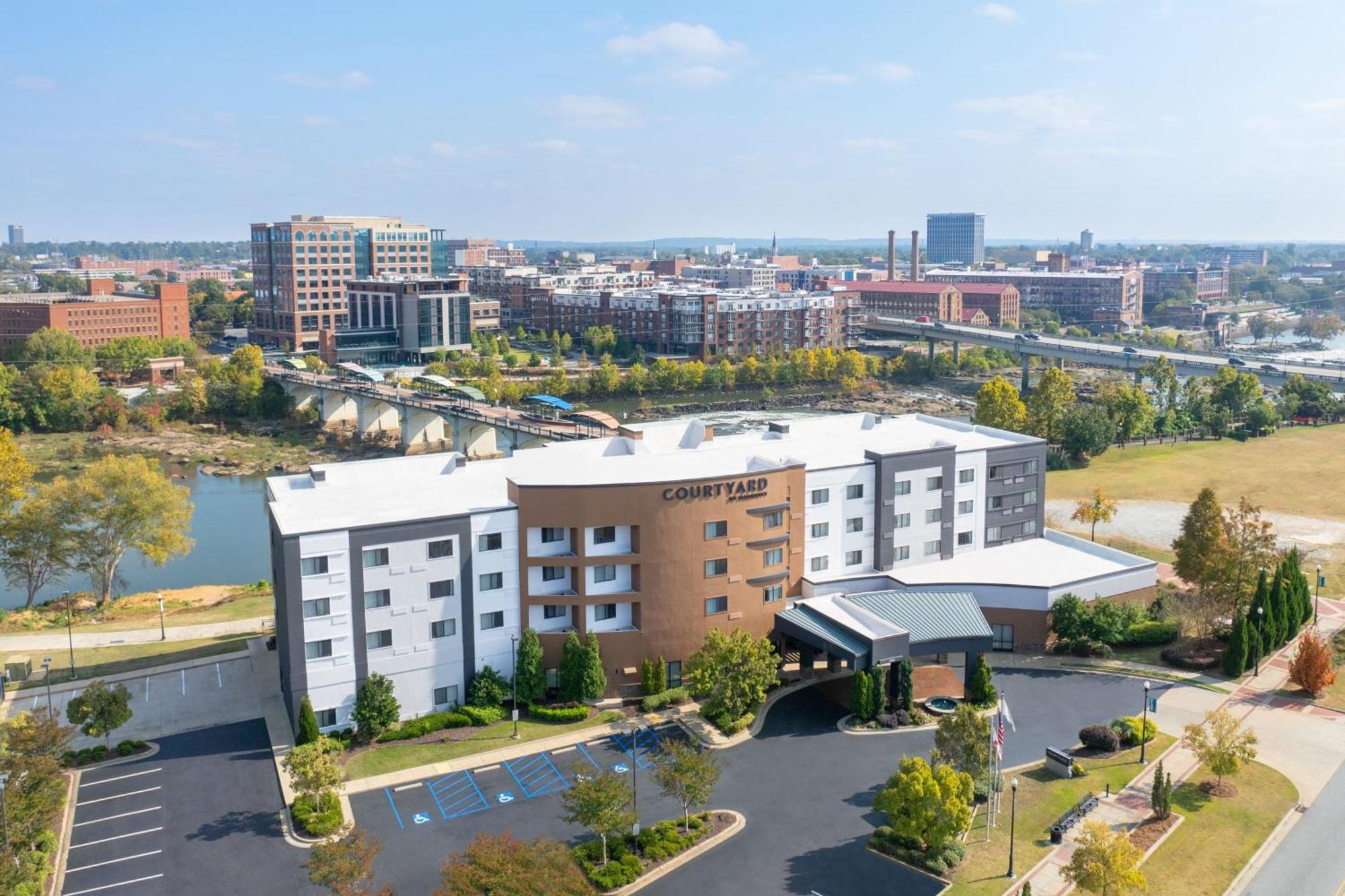 Courtyard By Marriott Columbus Phenix City Εξωτερικό φωτογραφία